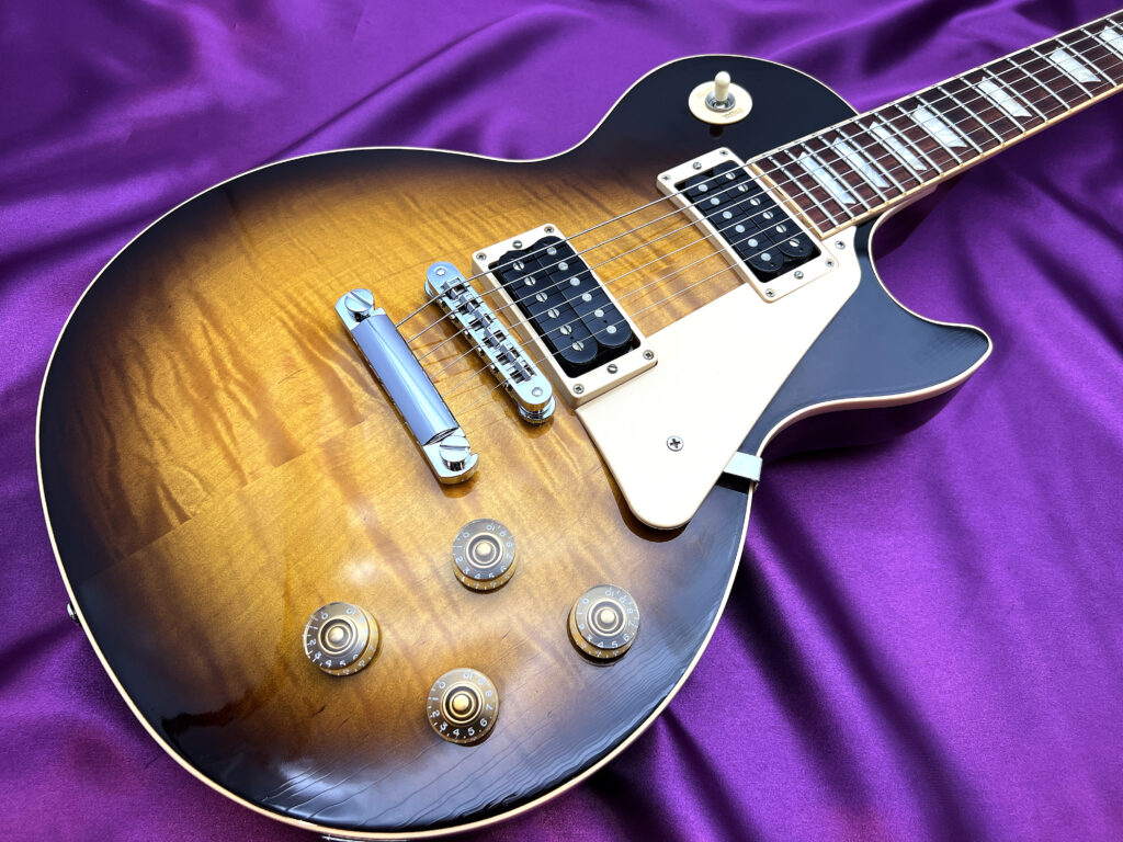 Gibson Les Paul Signature T 2013 Vintage Sunburstを買取させて頂き 